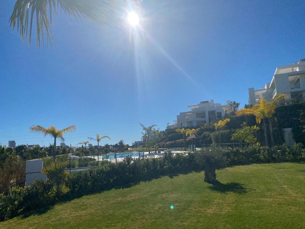 Palmsea Marbella-Estepona Buenas Noches ภายนอก รูปภาพ