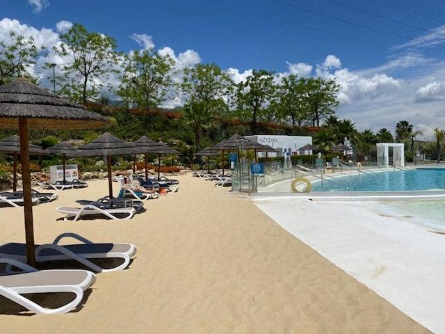 Palmsea Marbella-Estepona Buenas Noches ภายนอก รูปภาพ