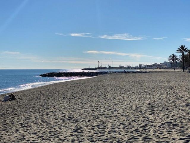 Palmsea Marbella-Estepona Buenas Noches ภายนอก รูปภาพ