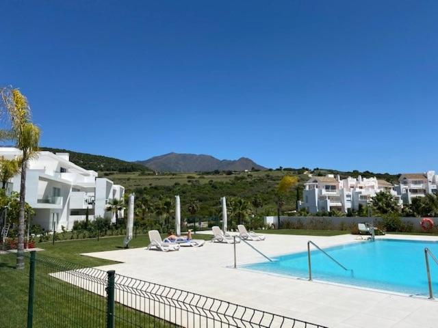 Palmsea Marbella-Estepona Buenas Noches ภายนอก รูปภาพ
